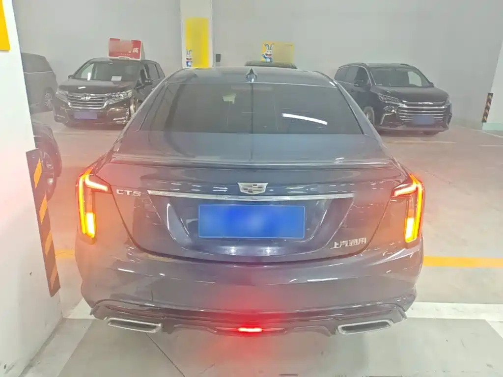 Фото 6 - Cadillac CT5
