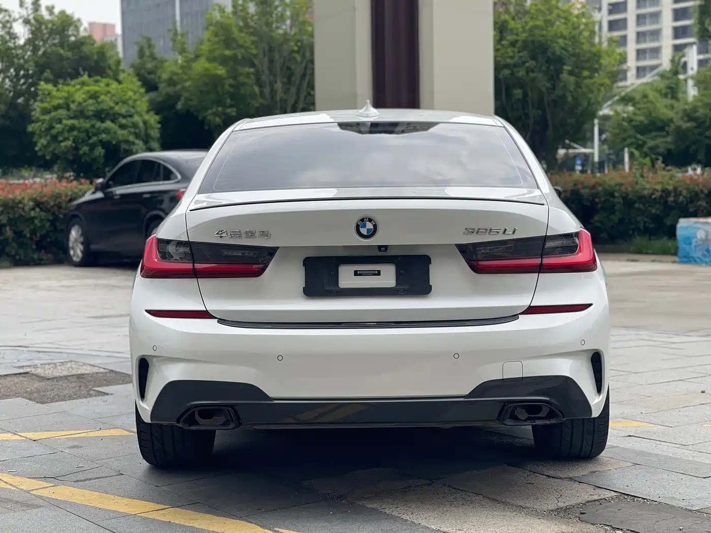 BMW 3 Series 2020 Facelift 325Li M Sport Night Edition фото 9