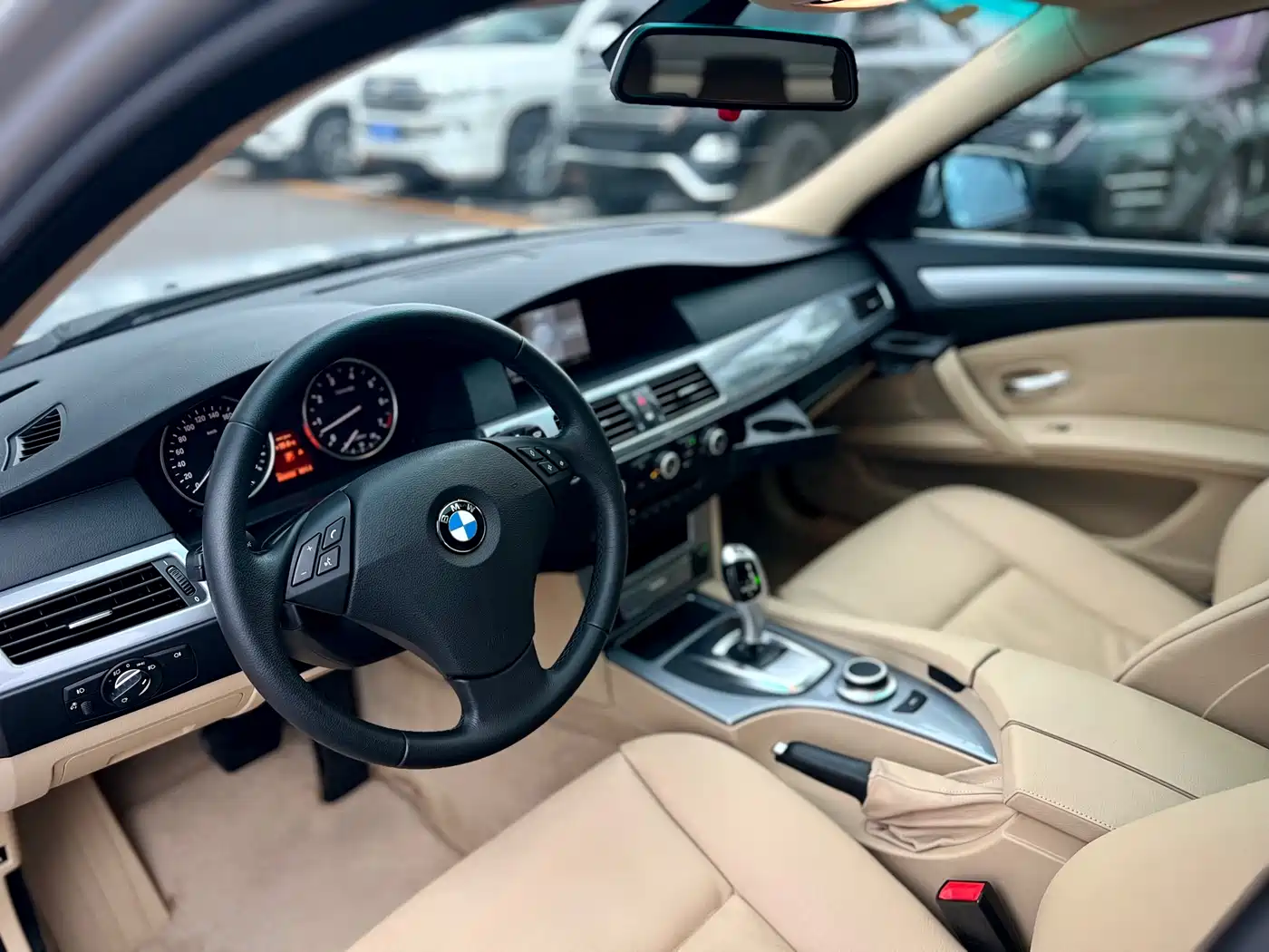 BMW 5 Series 2008 523Li Elegance фото 9