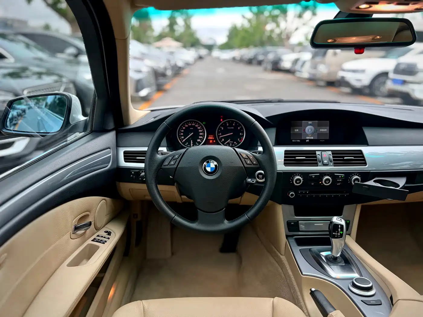 BMW 5 Series 2008 523Li Elegance фото 11