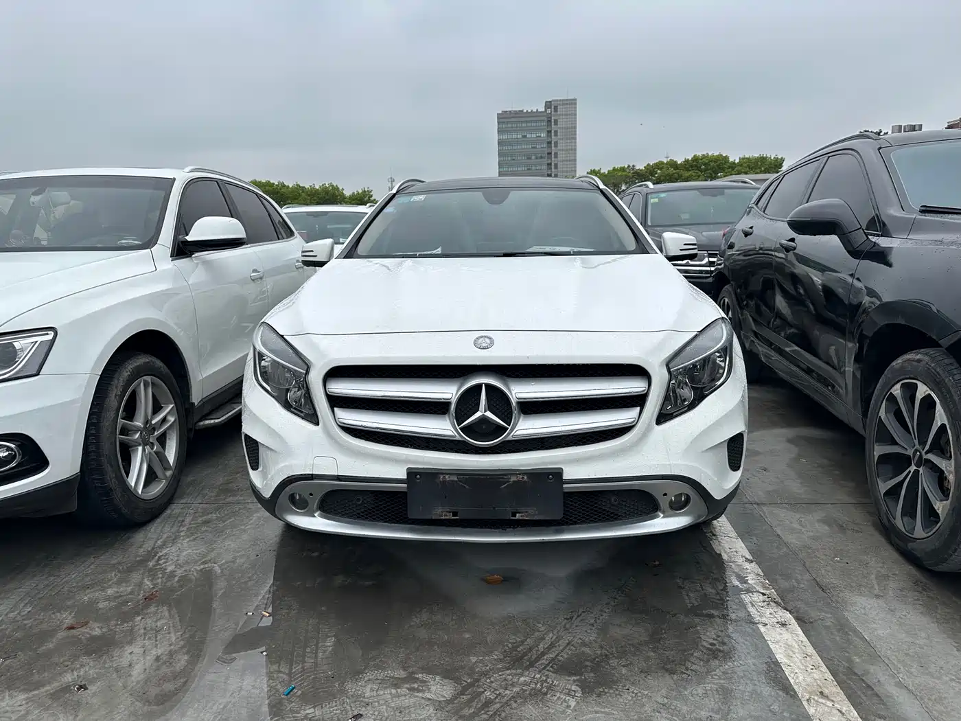 Mercedes-Benz GLA (Import) 2015 GLA 200 фото 2