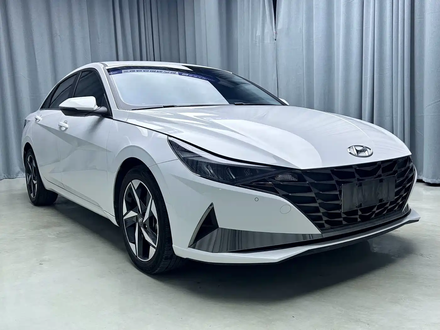 Hyundai Elantra, миниатюра 3