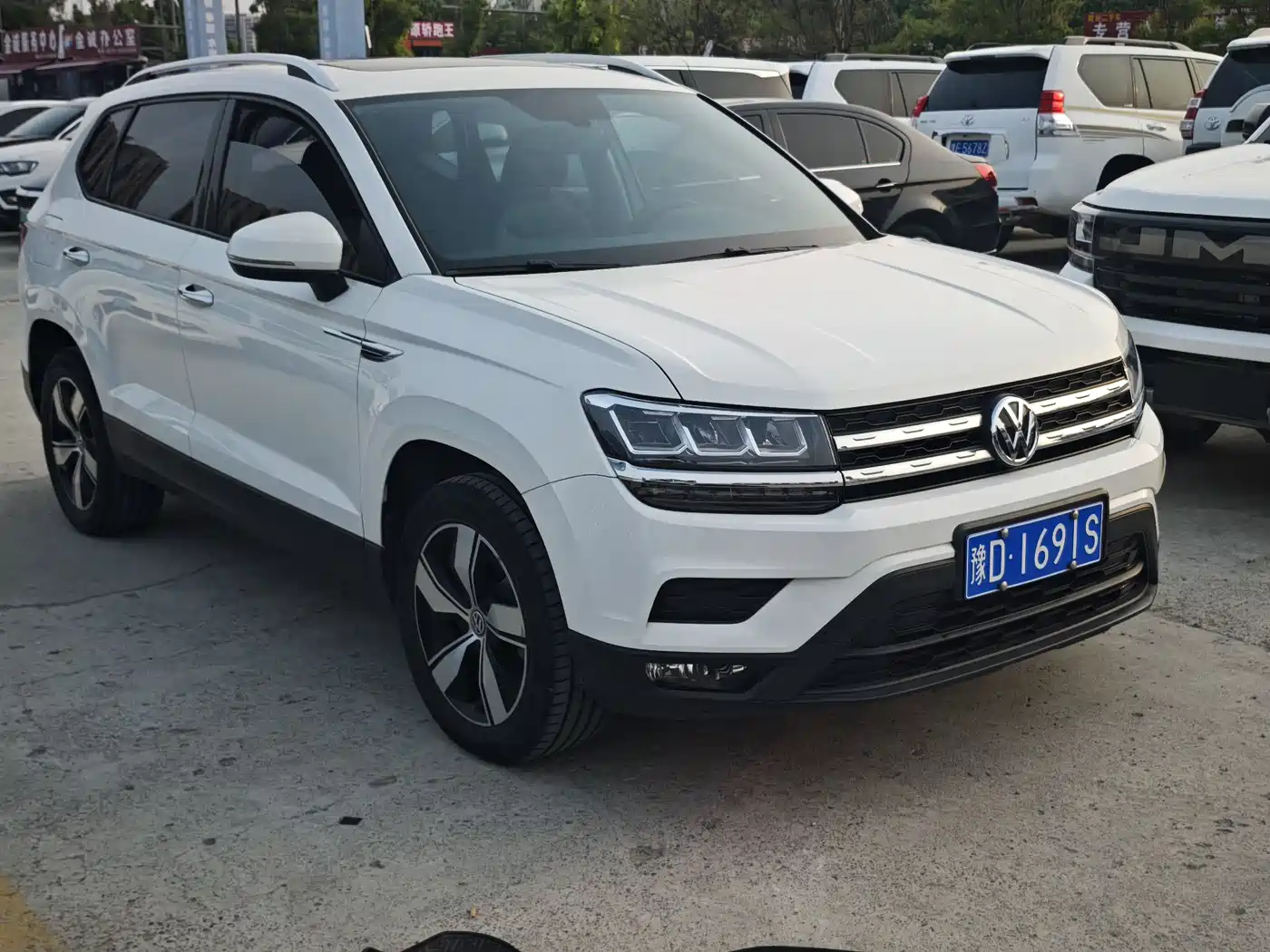 Volkswagen Tharu 2020 280TSI 2WD Comfort Edition China VI фото 3