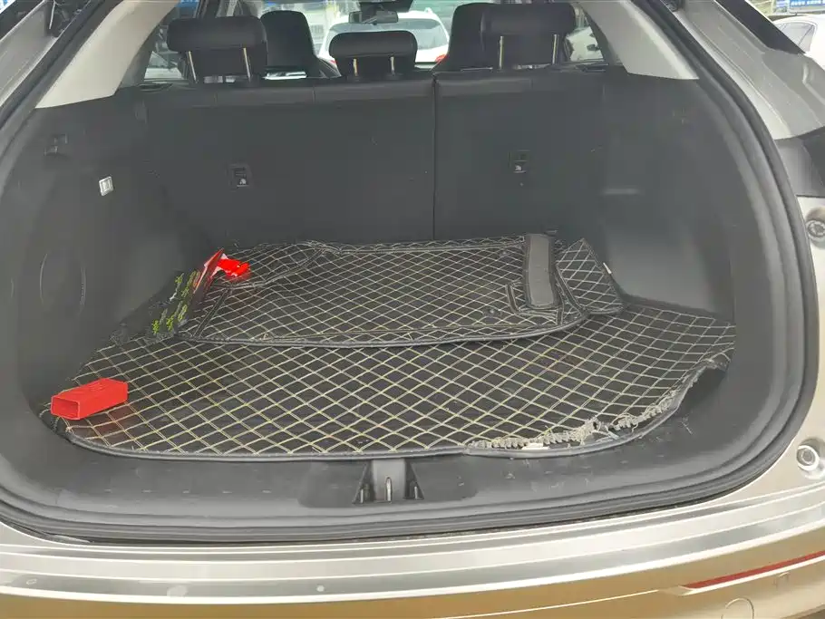 CHANGAN CHANGAN AUCHAN Z6