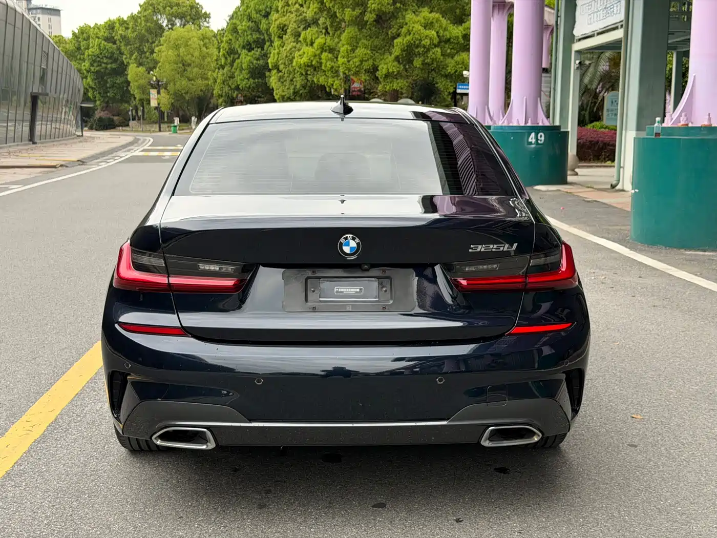BMW 3 Series 2022 325Li M Sport Package фото 8