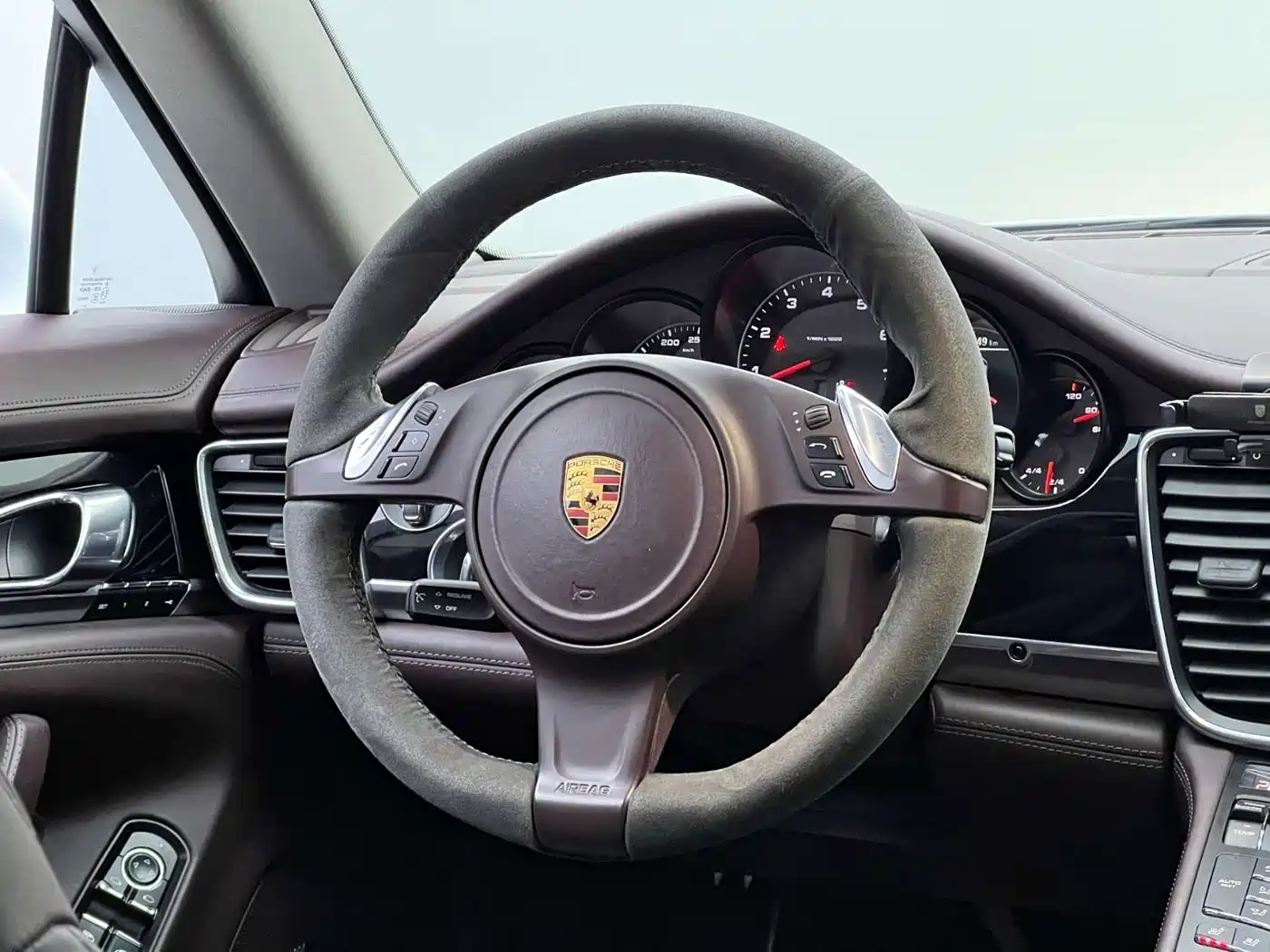 Porsche Panamera 2016 Panamera 4 Executive Edition 3.0T фото 28