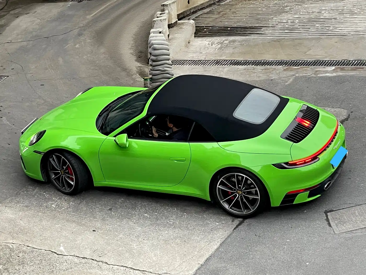 Porsche 911 2019 Carrera S Cabriolet 3.0T фото 6