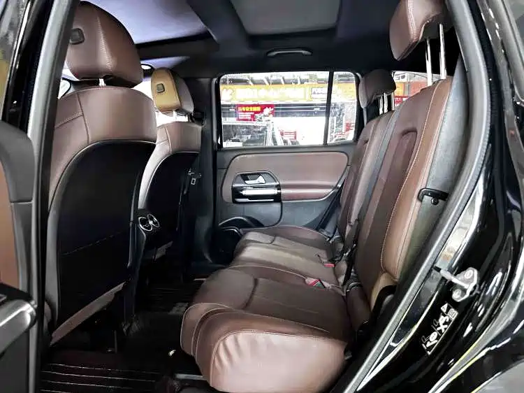 Mercedes-Benz GLB 2023 Facelift GLB 200 Dynamic фото 9