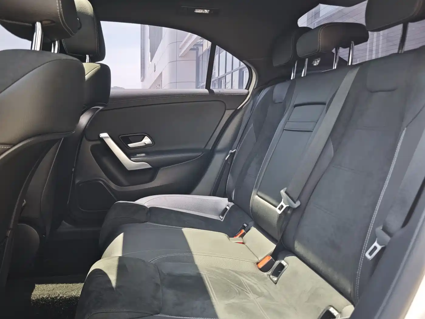Mercedes-Benz A-Class 2020 Facelift A 200 L Sport Sedan Fashion фото 9