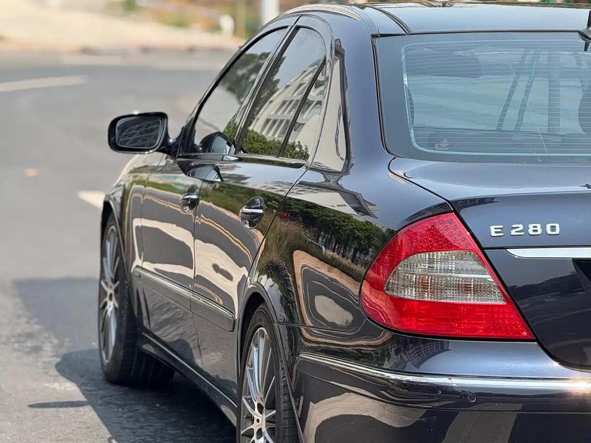 Mercedes-Benz E-Class 2007 E 280 Fashion фото 13