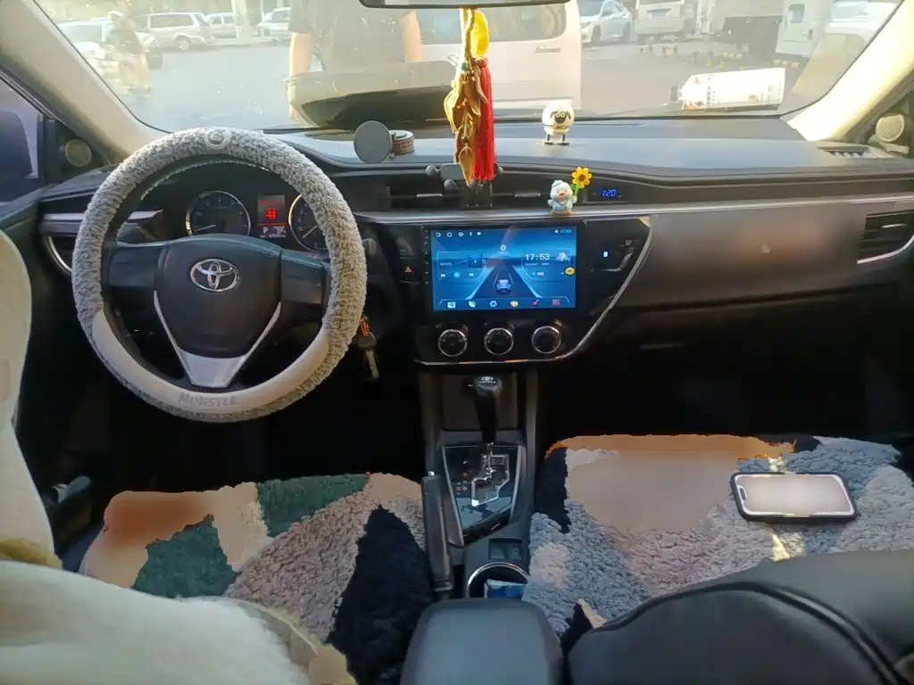 Photo 10 - Toyota Corolla