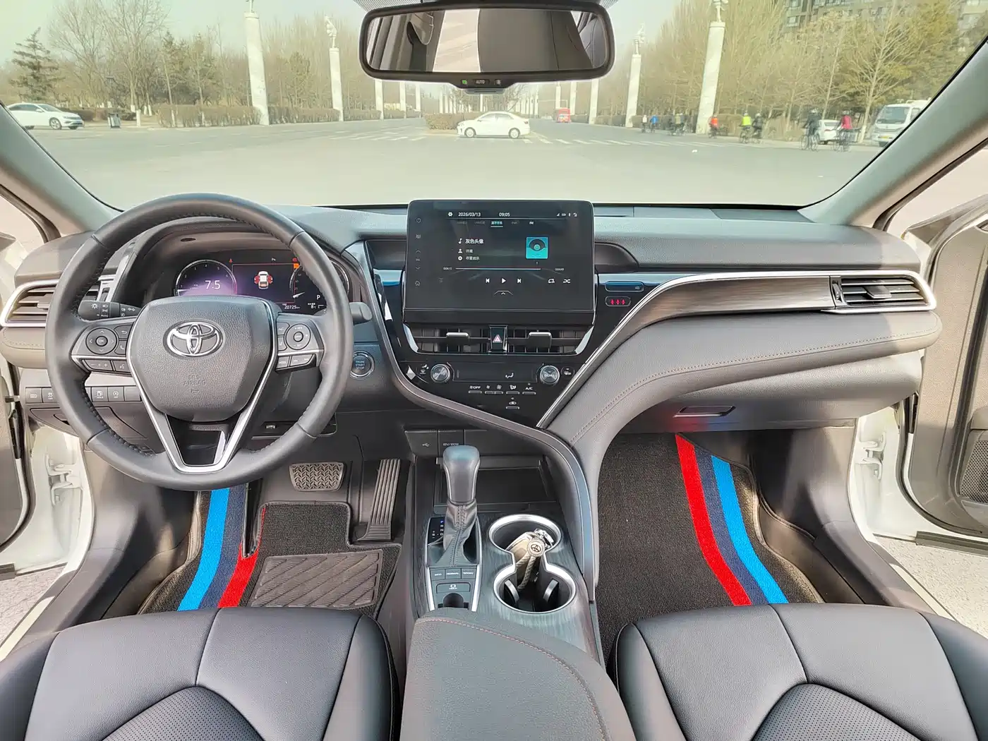 Toyota Camry 2023 2.5G Luxury Edition фото 7