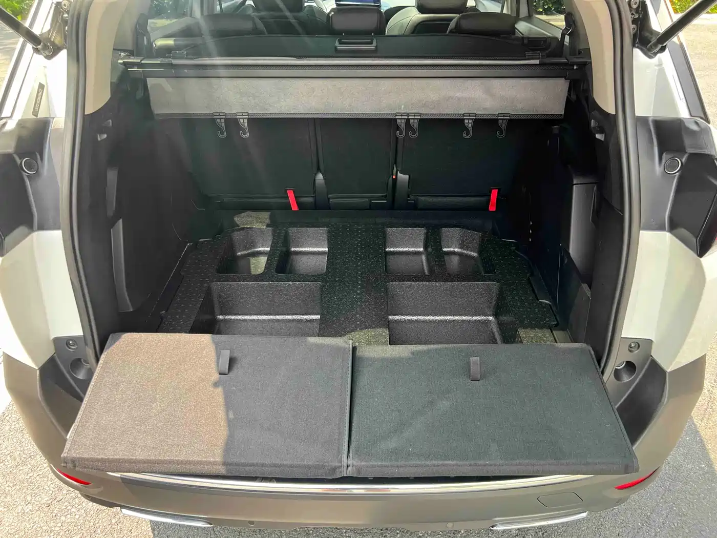Peugeot 5008 2021 360THP 5-seater Performance Edition фото 25