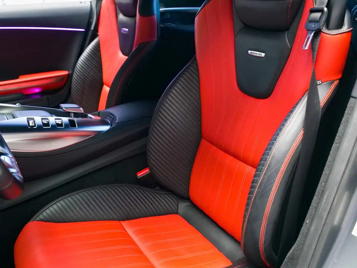 MERCEDES-BENZ AMG GT