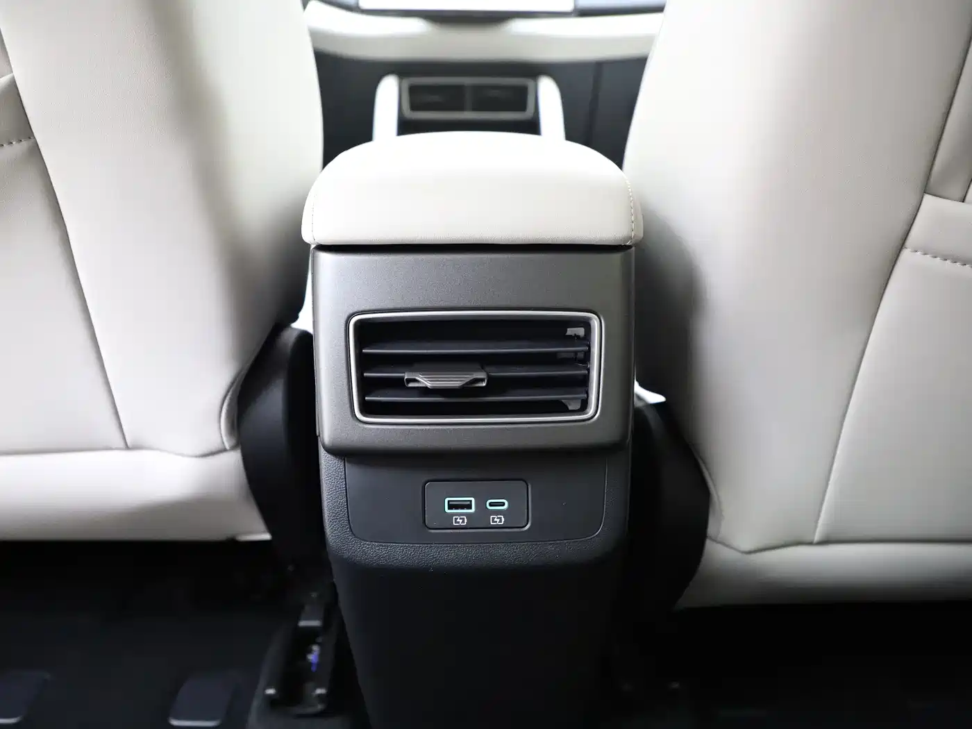 BYD Yuan UP 2026 2025 Smart Drive Edition 401KM Vitality Version
