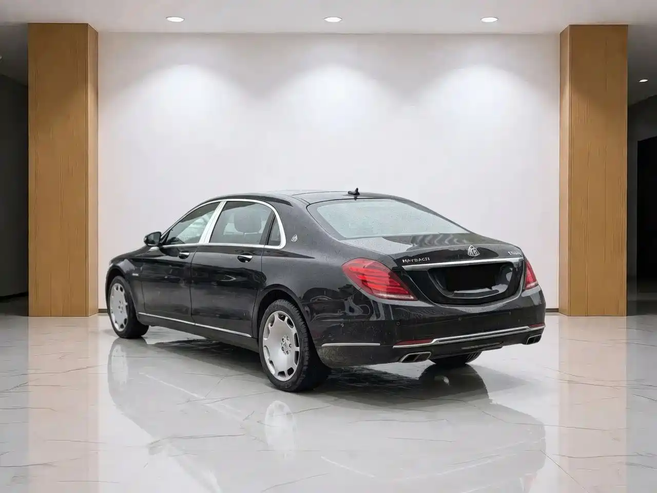 Mercedes-Benz Maybach S-Class 2015 S 400 4MATIC фото 2