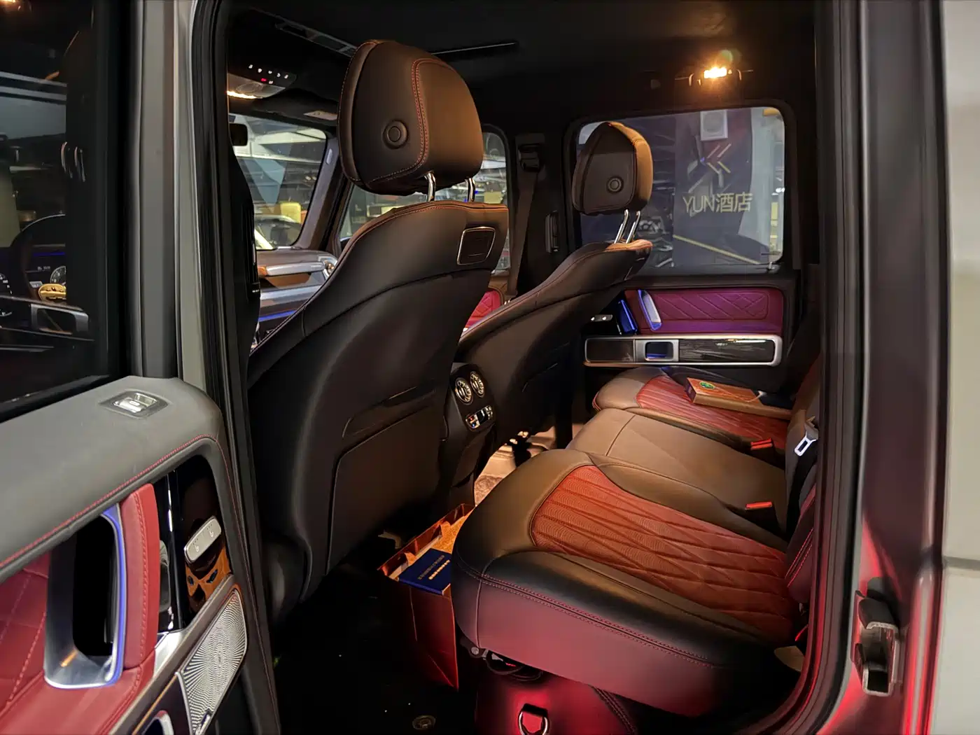 Mercedes-Benz G-Class AMG 2023 AMG G 63 фото 8
