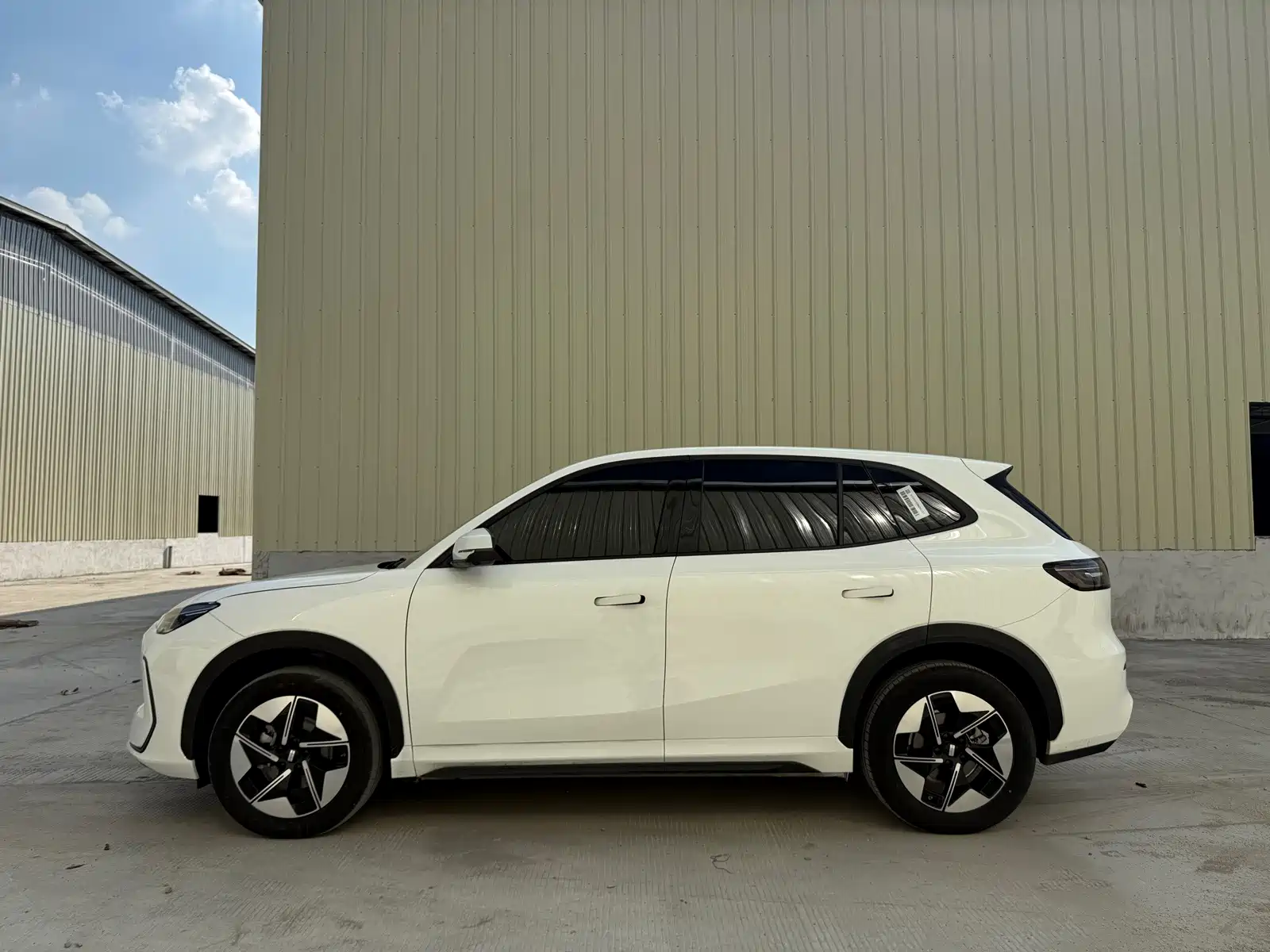 Photo 15 - Geely Galaxy Galaxy E5