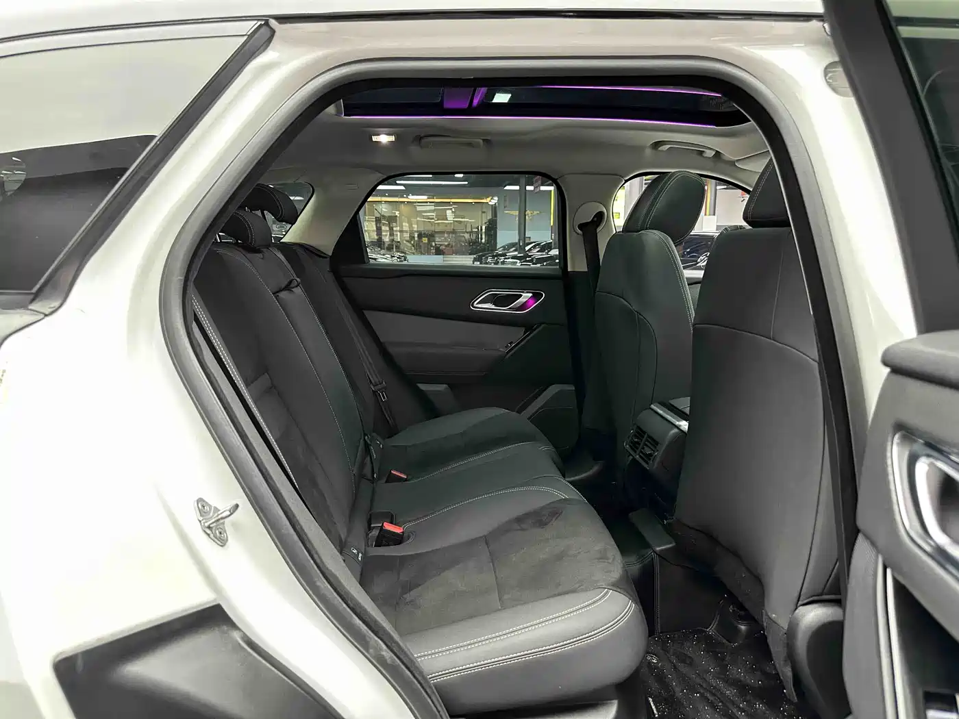 Land Rover Range Rover Velar 2020 P250 фото 7