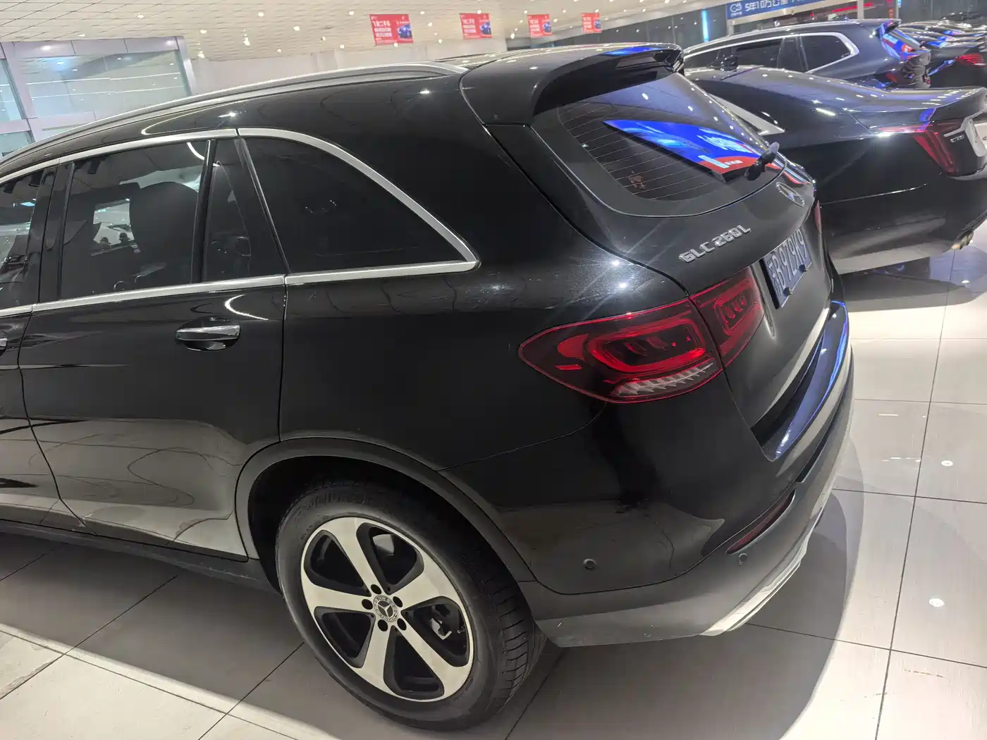 Mercedes-Benz GLC 2022 Facelift GLC 260 L 4MATIC Dynamic фото 6