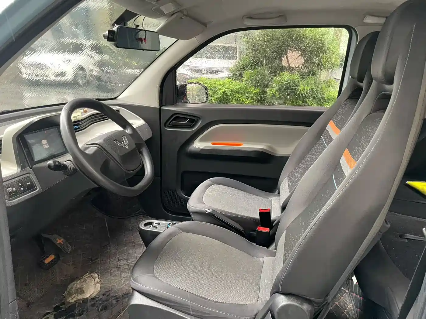 Photo 5 - Wuling Motors Hongguang MINIEV