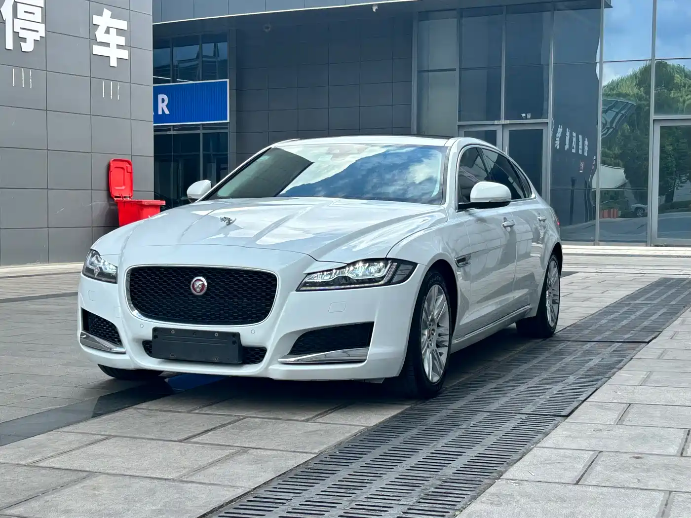 Jaguar XFL 2018 — пригон из Китая