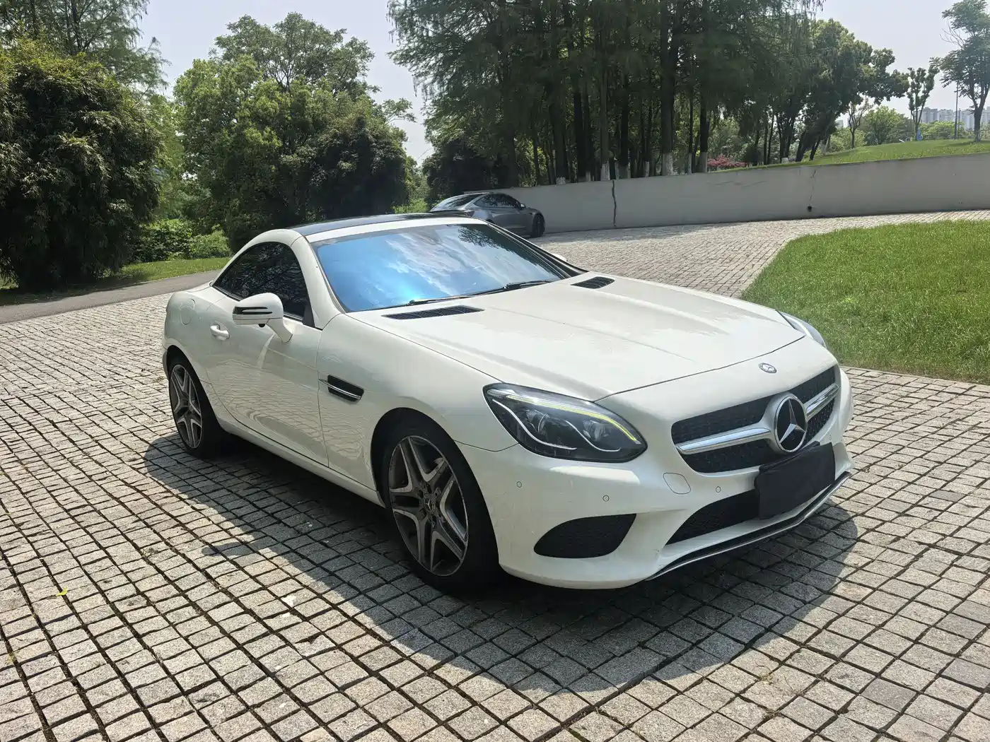 Mercedes-Benz SLC 2019 SLC 260 Jinyu Collector's Edition фото 3