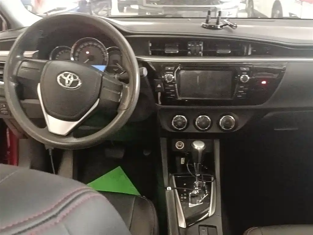 Toyota Levin 2014 1.6G CVT Elite Edition фото 10