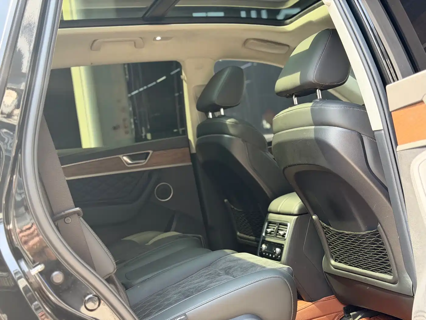 Hongqi HS7 2021 2.0T DCT FWD Smart Connect Qi Xiang Edition фото 12