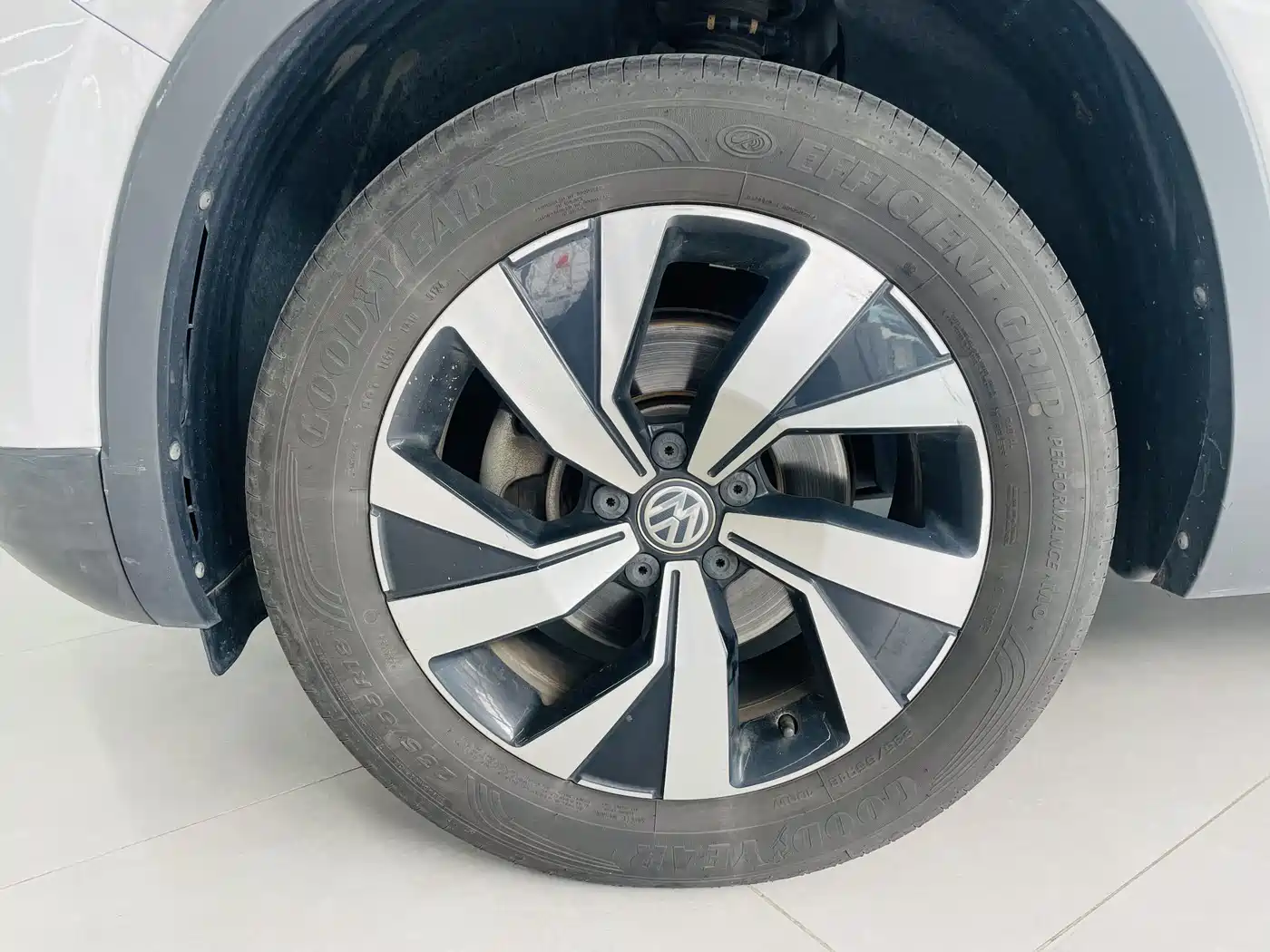 Volkswagen Tayron 2020 280TSI 2WD Luxury Smart Edition фото 3