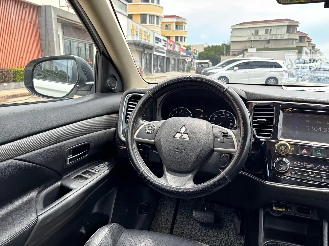 Mitsubishi Outlander (Import) 2015 2014 2.4L 4WD Luxury Value Edition 7-seater