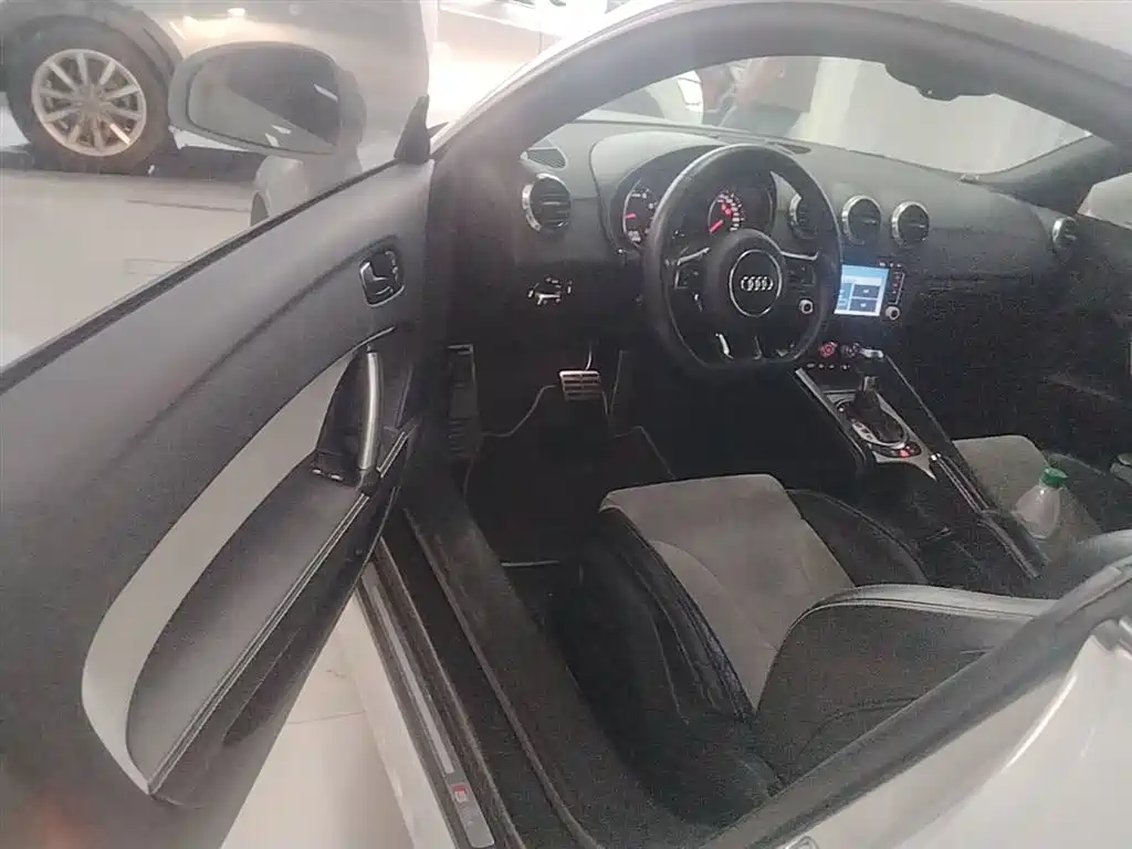 Audi TT 2014 TT Coupe 45 TFSI Premium Edition фото 16
