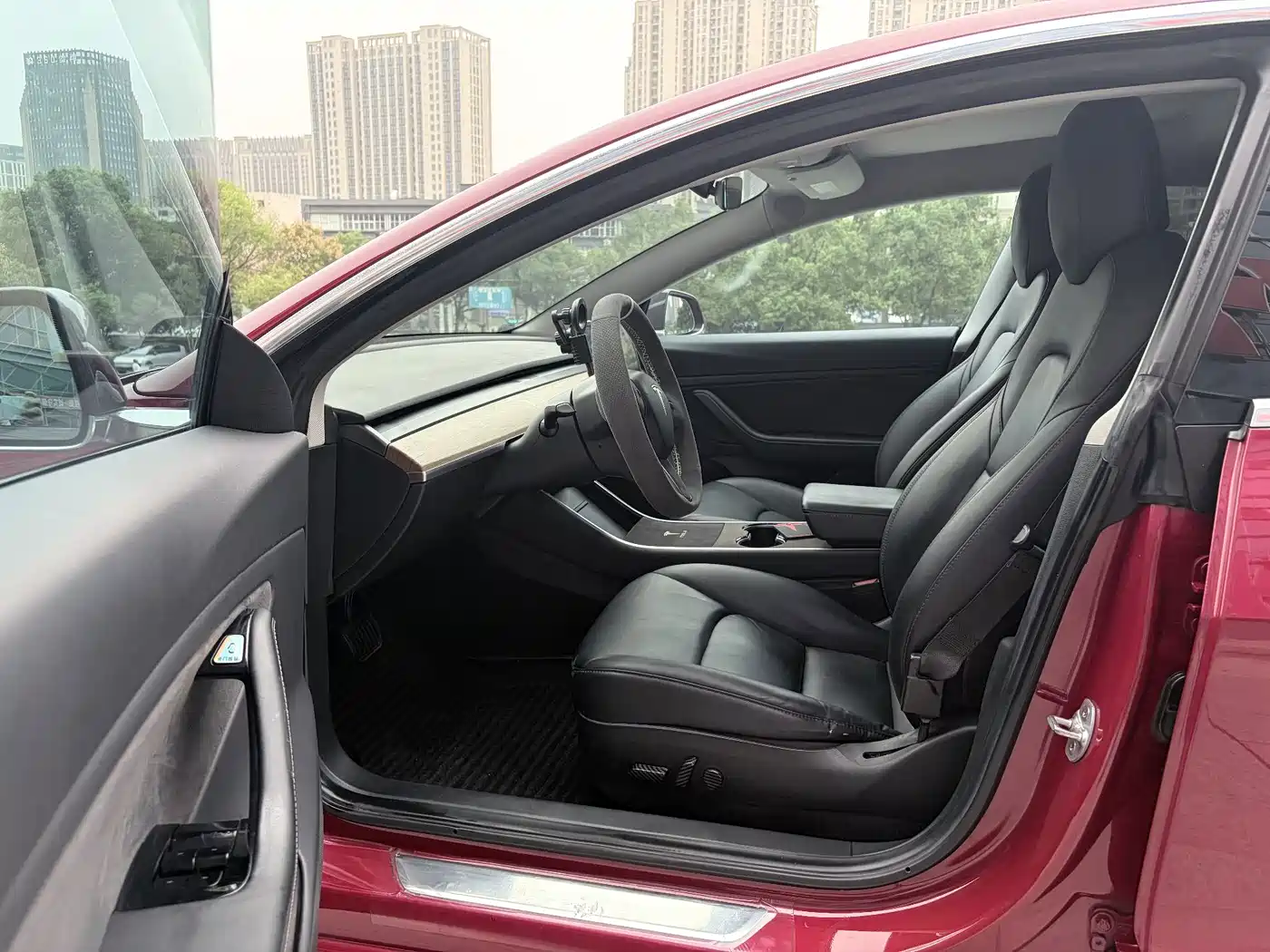 Photo 11 - Tesla Model 3 (Import)