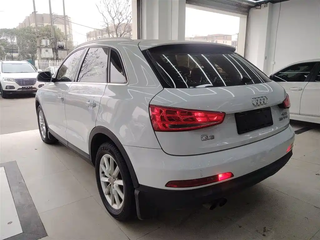 Audi Q3 2015 35 TFSI Progressive фото 23