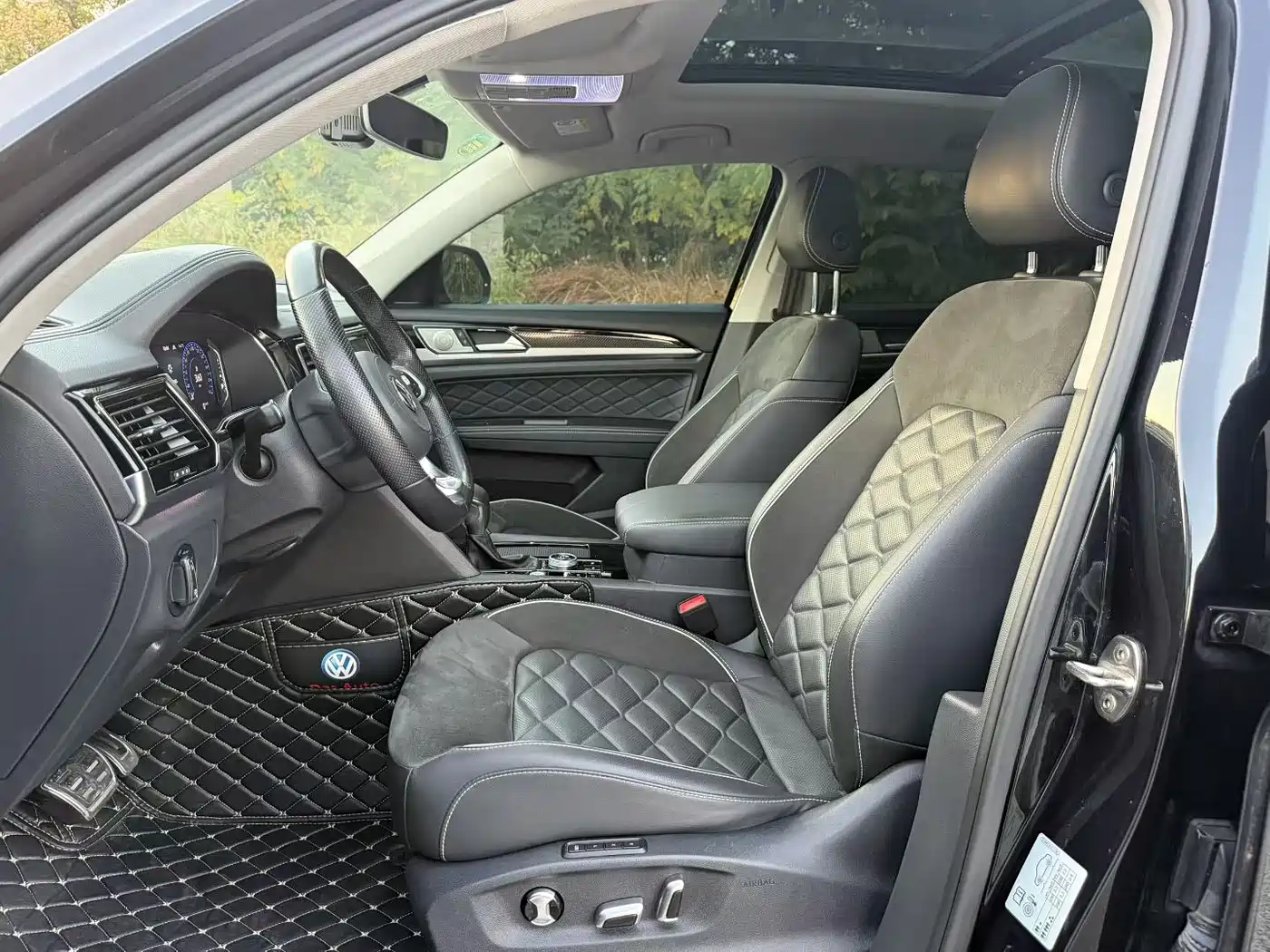 Volkswagen Teramont 2021 Teramont X 380TSI 4WD Premium Luxury Edition фото 6