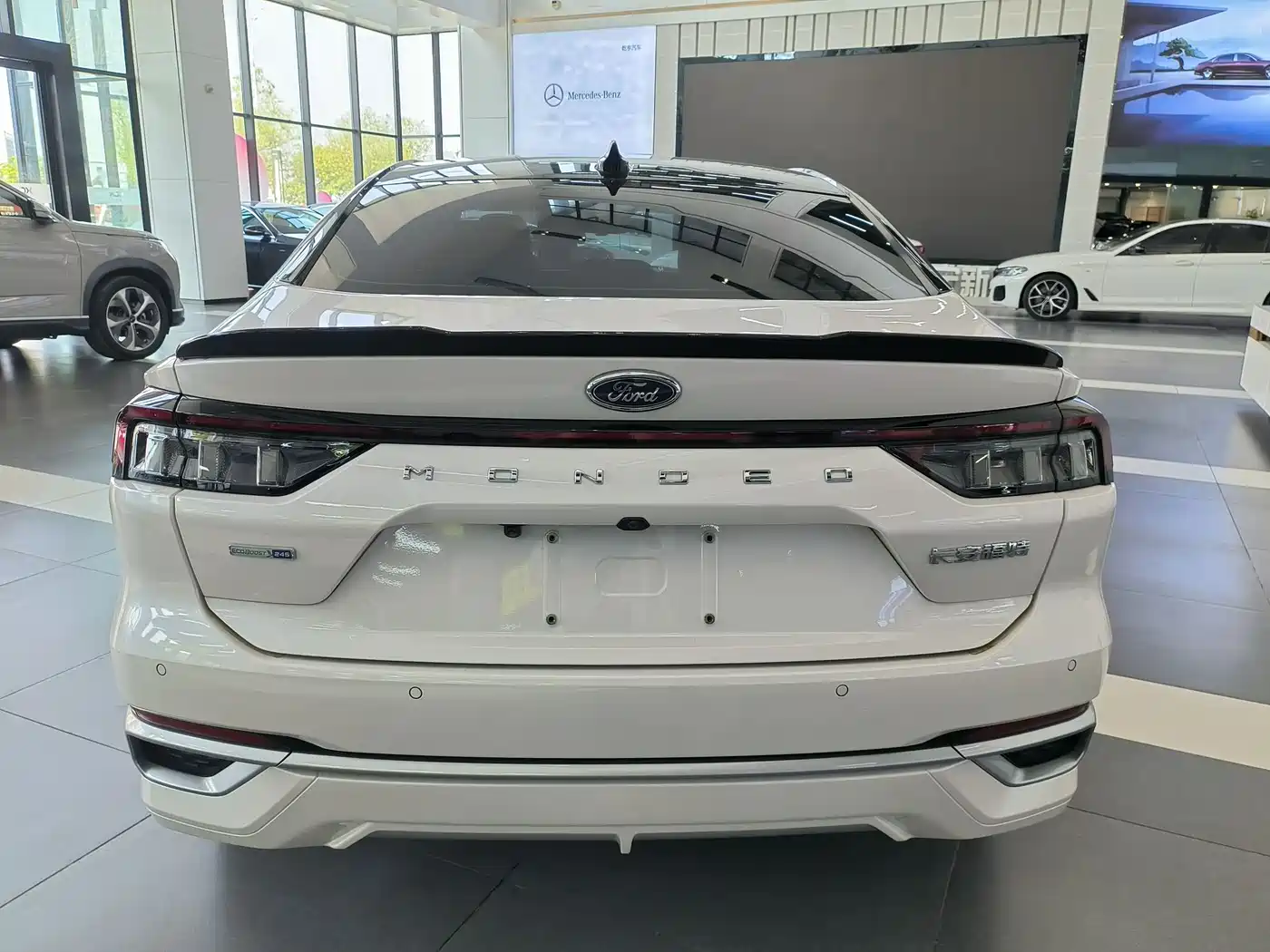FORD MONDEO