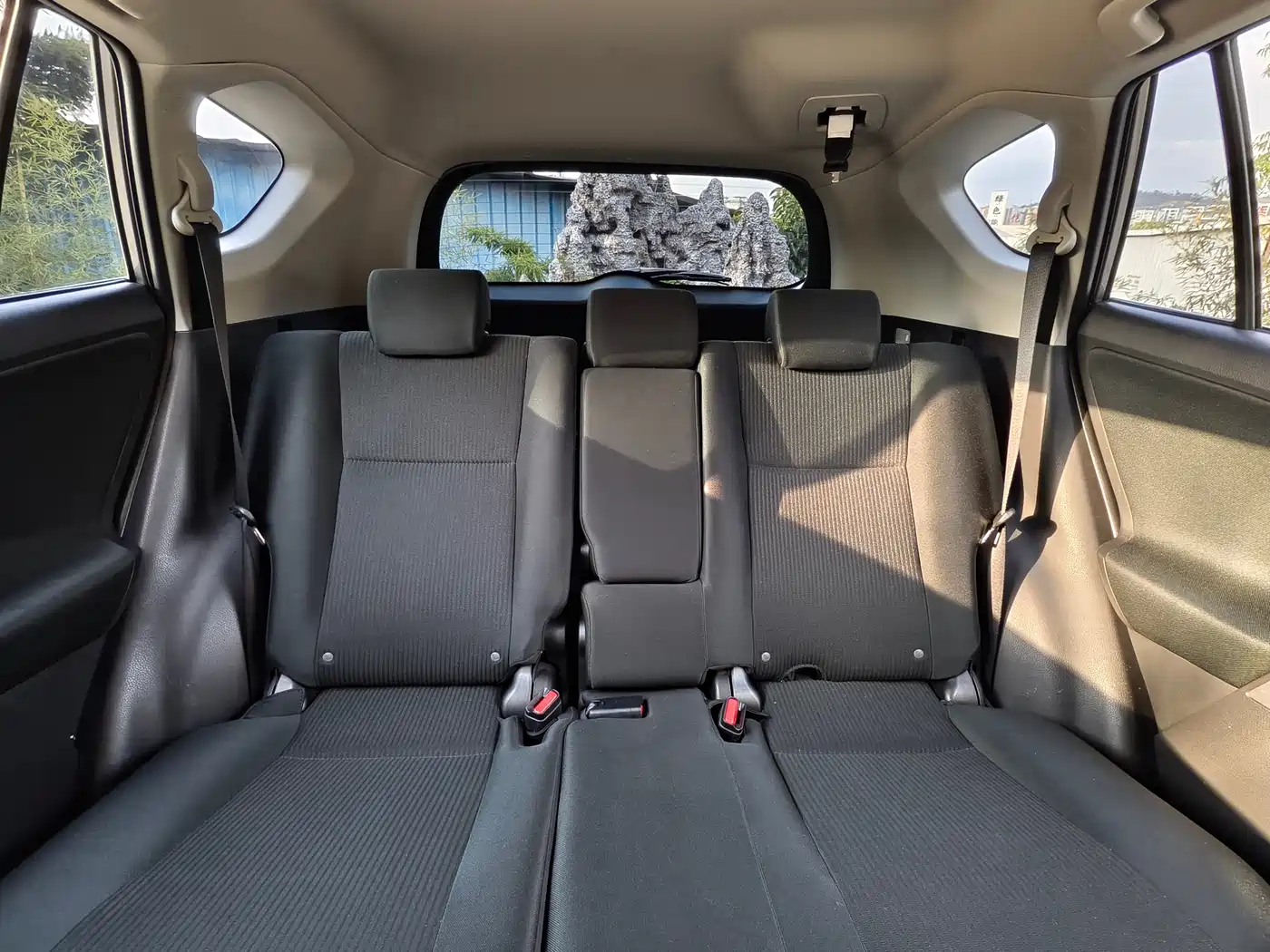 Toyota RAV4 Rongfang 2016 2.0L CVT 2WD Trend (China V) фото 19