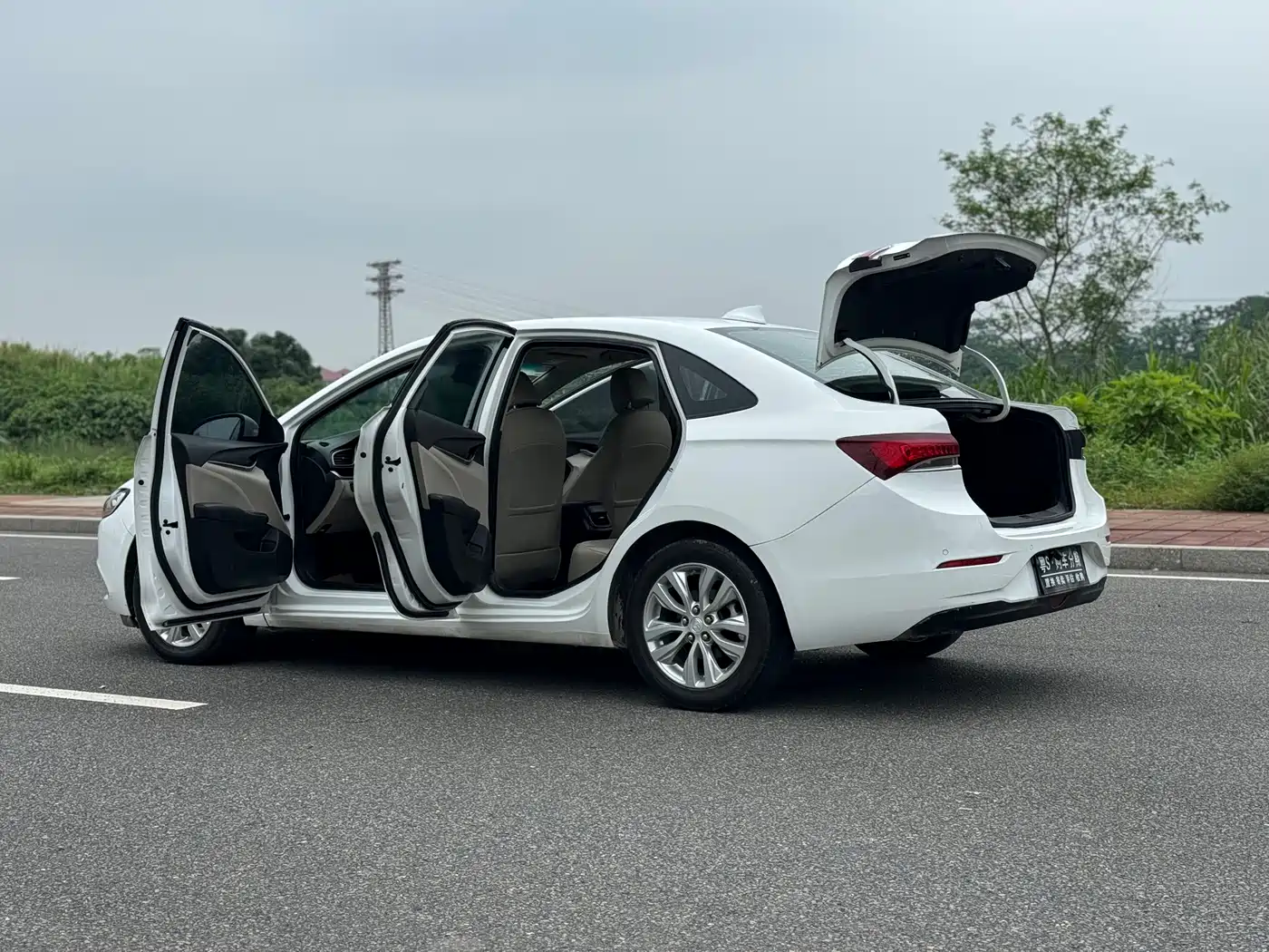 Buick Excelle 2019 15T DCT Connected Elite (China V) фото 26