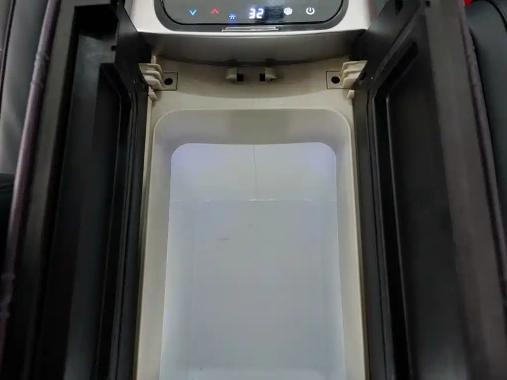 Boochi Bochi VC Series 2021 2022 2.0T Prestige Non-Partition