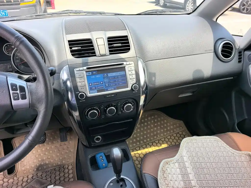 Suzuki SX4 2013 2013 Coolray 1.6L Automatic Sport