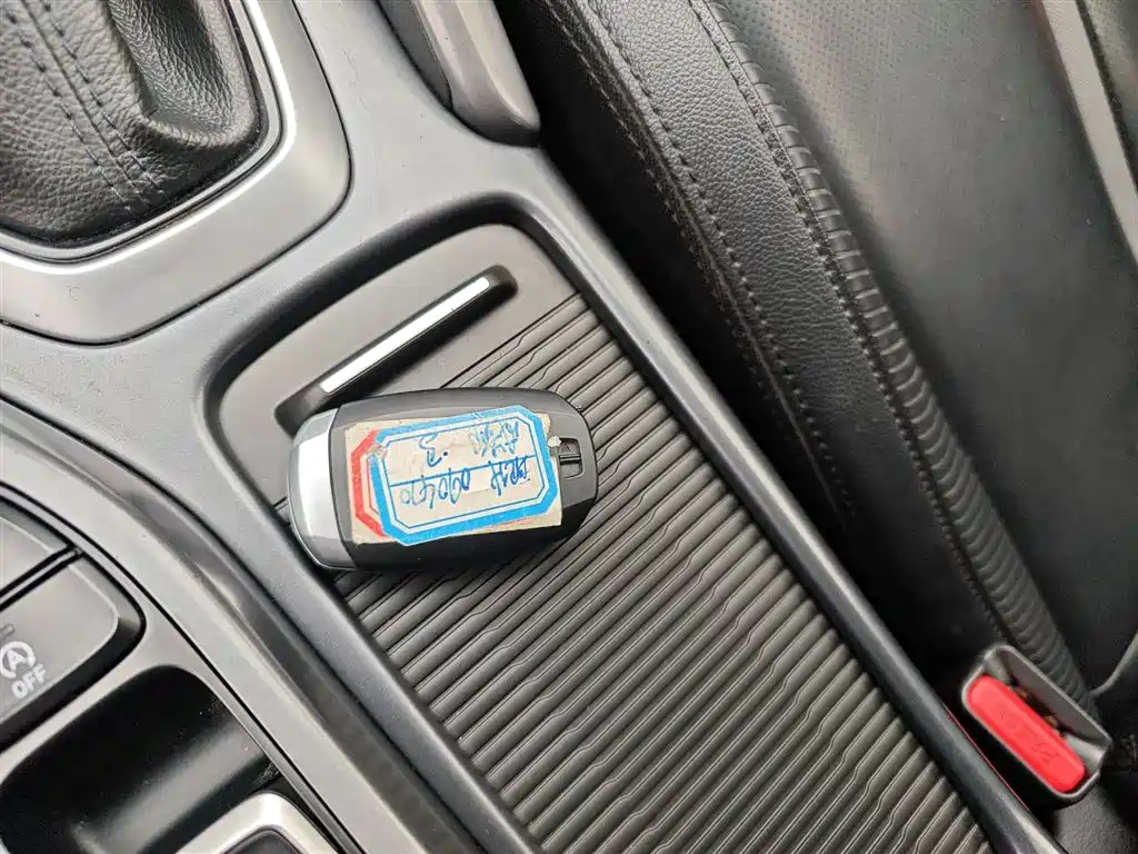 Hyundai Fista 2019 280TGDi Sport Edition China VI фото 9