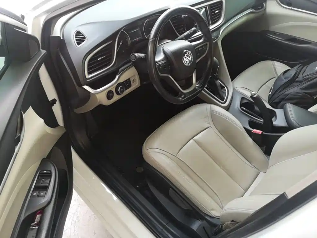 Фото 16 - Buick Excelle