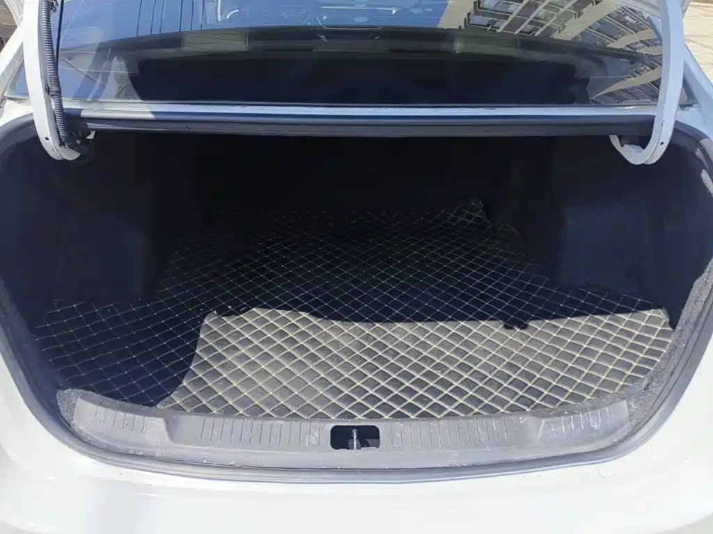 Фото 13 - Buick Excelle