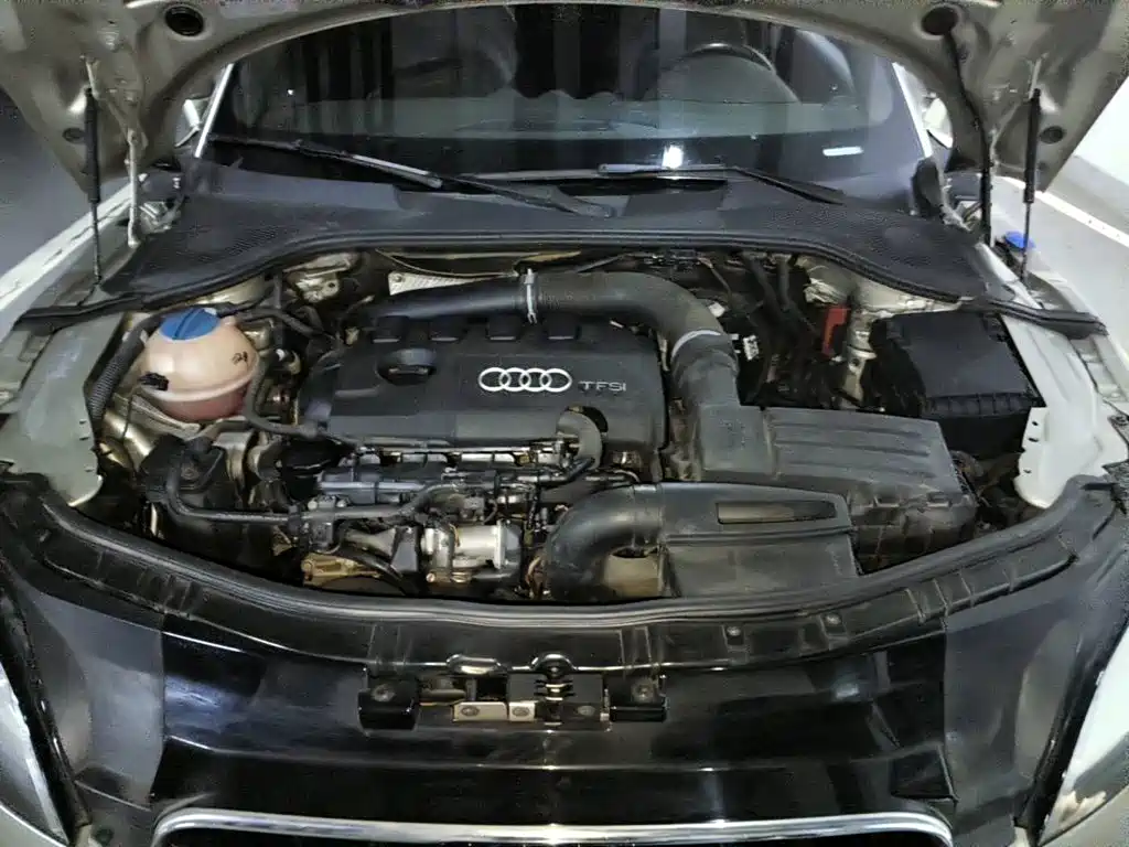 Audi TT 2011 2011 TT Coupe 2.0TFSI