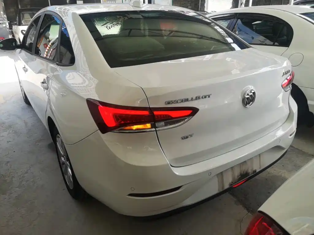 Фото 6 - Buick Excelle