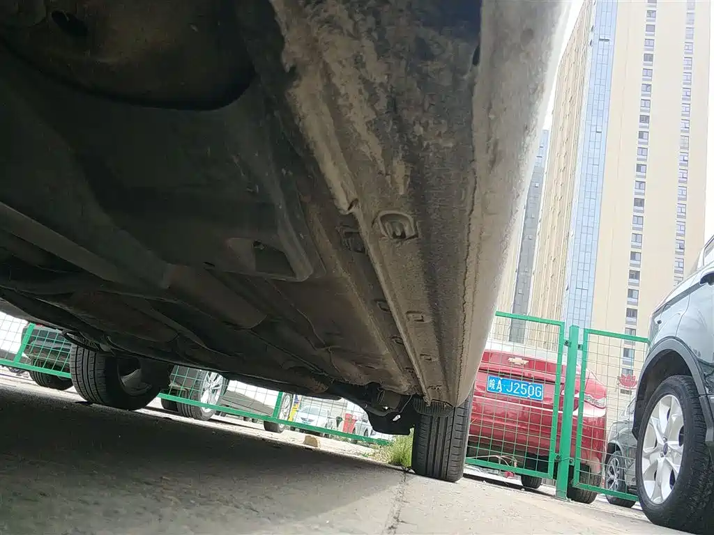 Škoda Rapid 2018 1.6L Automatic Comfort Edition фото 21