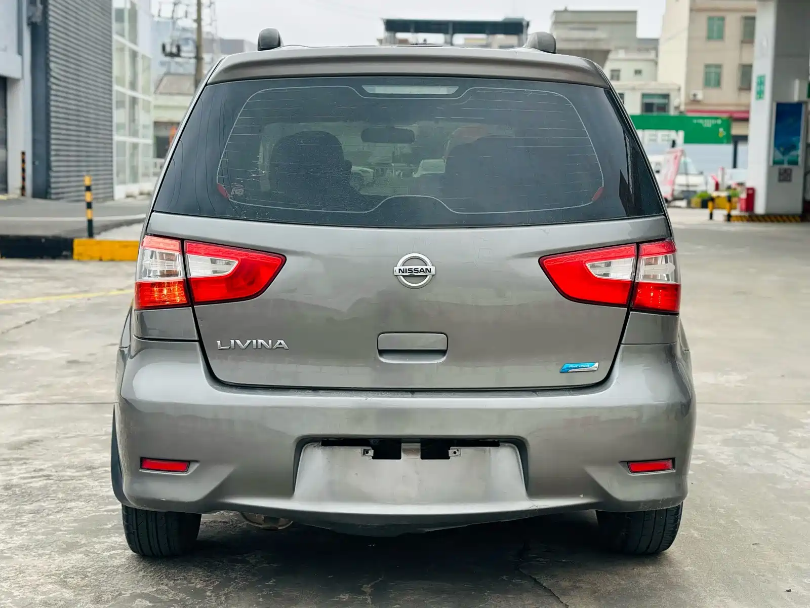 Фото 10 - Nissan Livina
