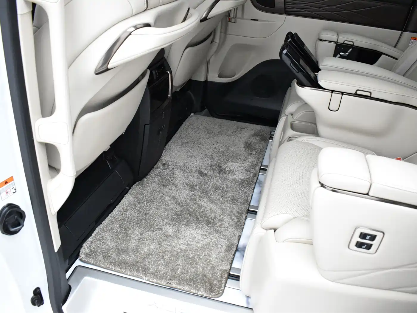 Toyota Alphard 2025 2024 Hybrid 2.5L Ultimate Enjoyment Edition