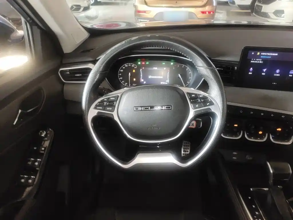 BAIC Beijing X3 2021 2019 1.5T CVT King Edition