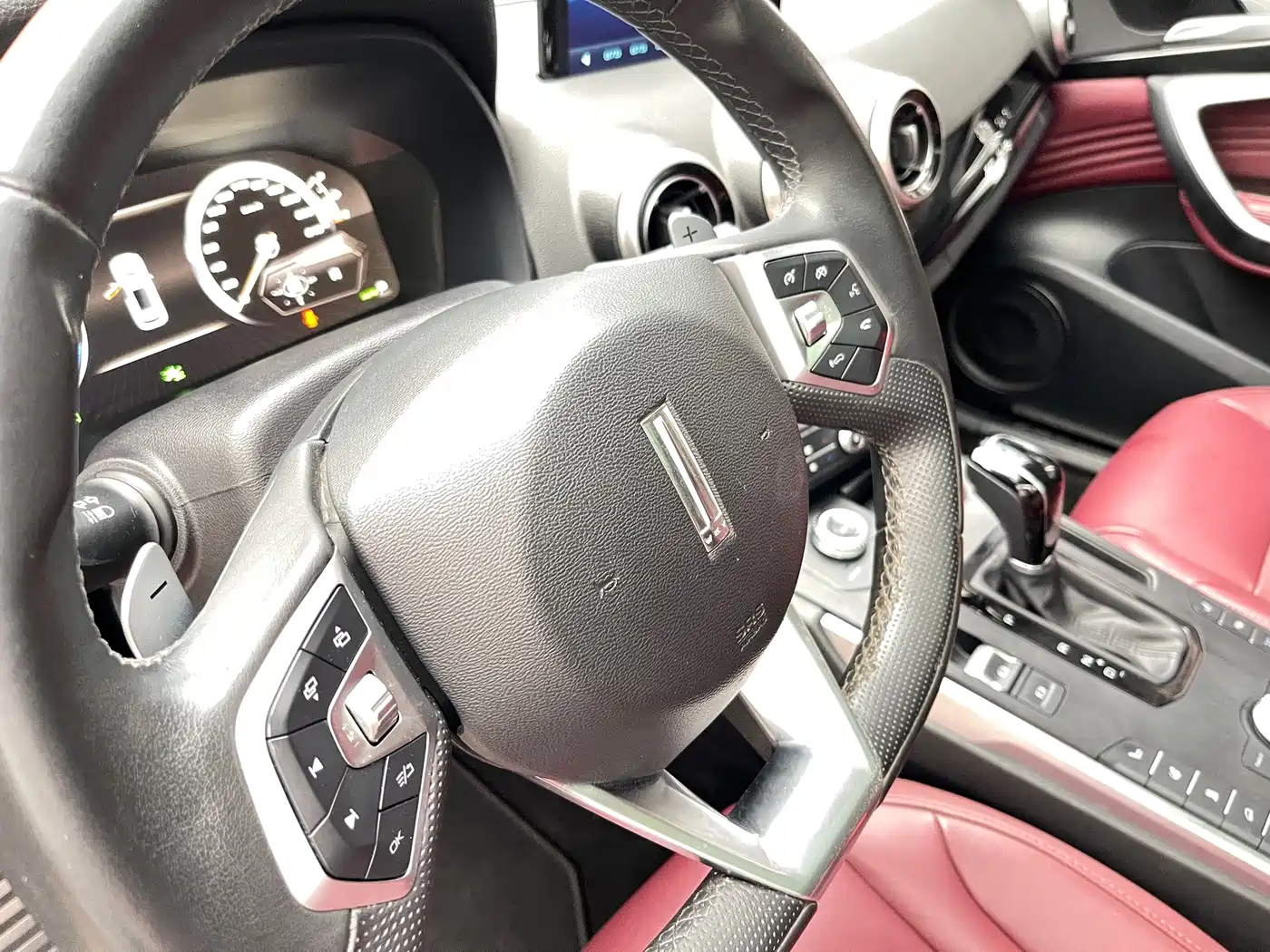 WEI PAI WEI BRAND P8